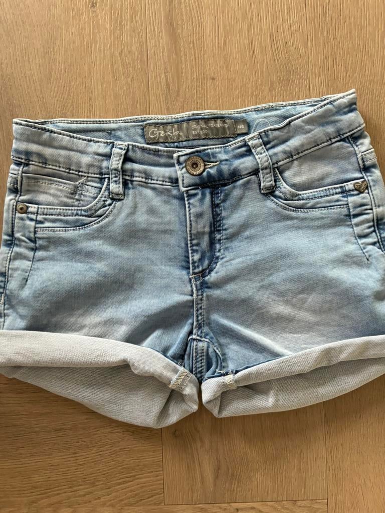 Mooie jeans korte broek van Geisha, Kinderen en Baby's, Kinderkleding | Maat 152, Ophalen of Verzenden, Zo goed als nieuw, Meisje