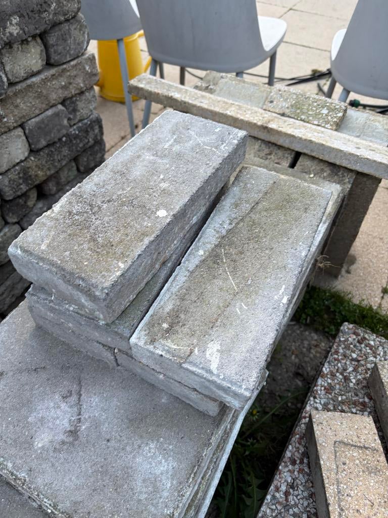 35 betonnen stoeptegels 30x30cm, Tuin en Terras, Tegels en Klinkers, Ophalen, Gebruikt, Minder dan 5 m², Beton