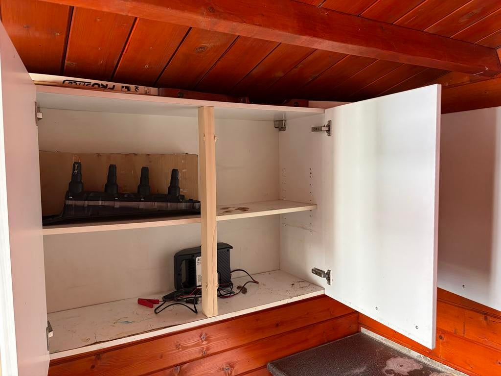 Oud keukendeel gratis af te halen, Huis en Inrichting, Keuken | Complete keukens, Ophalen, Gebruikt, Wit, Overige typen