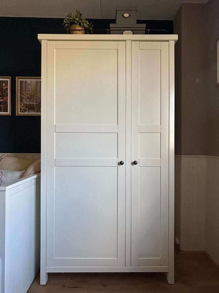 Hemnes Kledingkast IKEA wit, Ophalen, Met deur(en), 100 tot 150 cm, Zo goed als nieuw