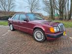 Mercedes w124 250d diesel 1985 oldtimer wb/milieuzone vrij., Grijs, Particulier, Sedan, Te koop