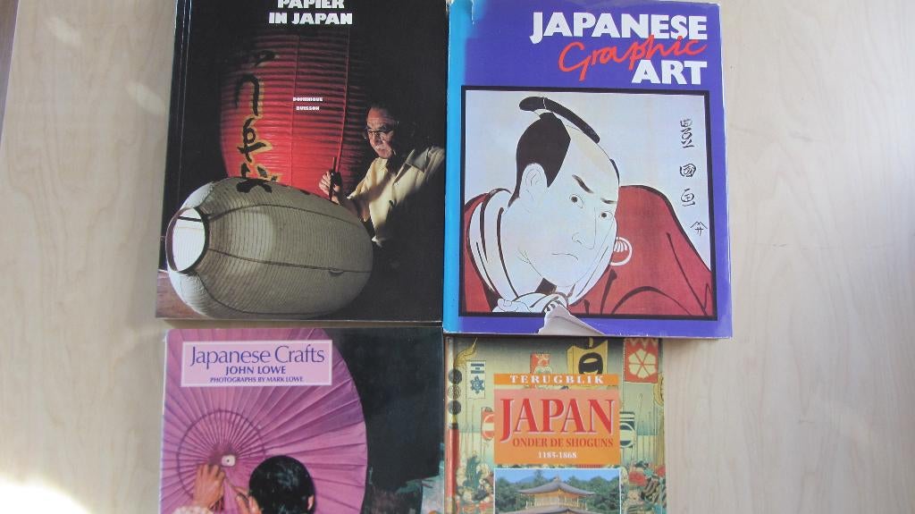 4 boeken Japan en Japanse kunst, Ophalen of Verzenden, Gelezen, Overige onderwerpen