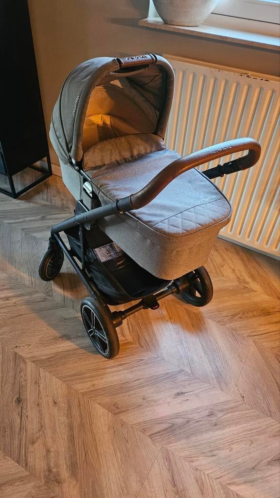 Nuna mixx next kinderwagen + reiswieg., Kinderen en Baby's, Kinderwagens en Combinaties, Ophalen, Gebruikt, Overige merken, Met reiswieg