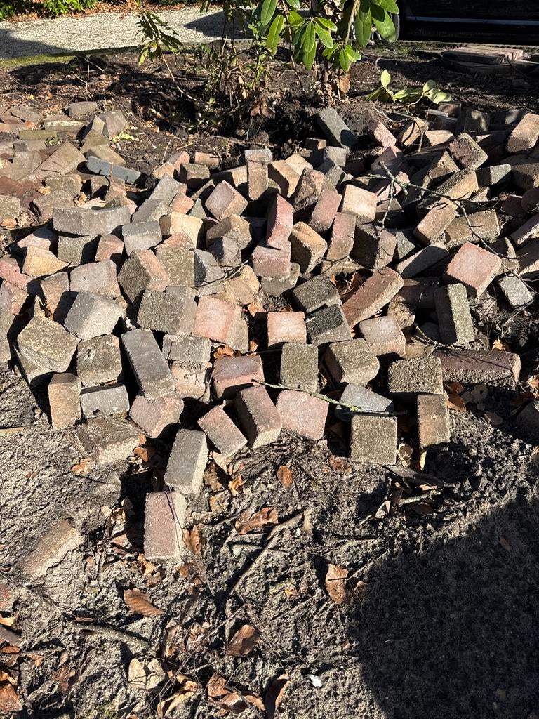 Gebruikte betonklinkers ongeveer 7/8 m2 gratis, Tuin en Terras, Tegels en Klinkers, Ophalen, Gebruikt, Klinkers, Minder dan 5 m²
