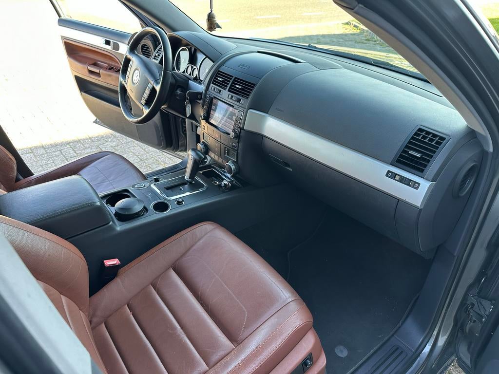 Volkswagen Touareg 3.0 TDI 176KW 4MOTION AUT 2008 Grijs, Auto's, Automaat, 2296 kg, Diesel, Particulier