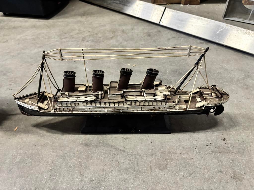 Titanic schaalboot, Ophalen, Gebruikt