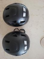 2x Zwarte scooter helm maat M en L, Fietsen en Brommers, Ophalen of Verzenden, Zo goed als nieuw