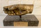 Bronzen Hand op marmeren sokkel: Helpende Hand., Ophalen of Verzenden