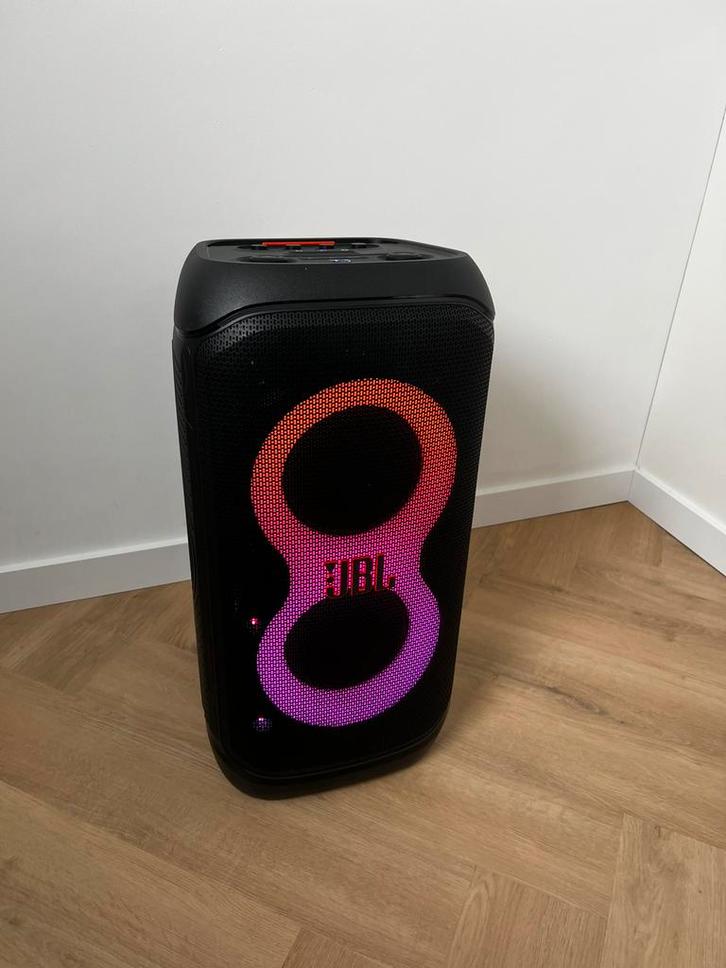 JBL Partybox 320 huren. Feest & Verjaardag, Hobby en Vrije tijd, Feestartikelen | Verhuur, Zo goed als nieuw, Verjaardag, Ophalen