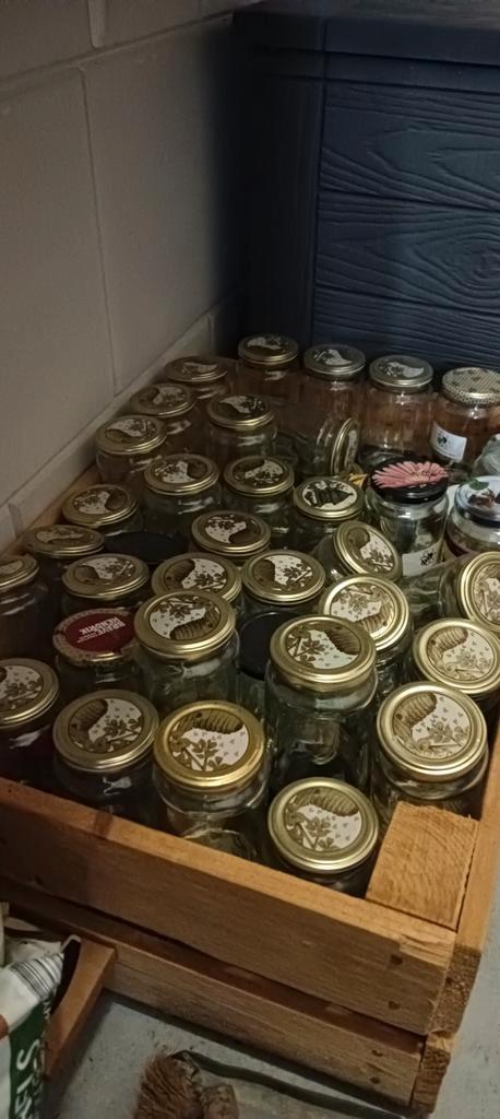 Krat vol honingpotten, Huis en Inrichting, Keuken | Keukenbenodigdheden, Gebruikt, Ophalen