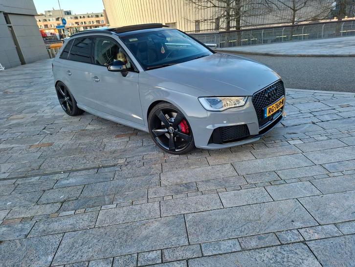 Audi RS3 2.5 270KW Sportback 2015 Nardo, Auto's, Audi, Particulier, RS3, Benzine, G, Hatchback, Automaat, Geïmporteerd, Zilver of Grijs