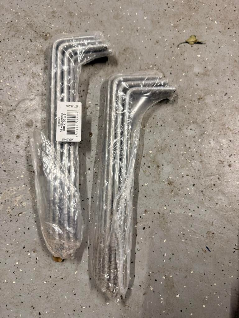 Kozijnankers 200x50x6 20 st., Ophalen, Zo goed als nieuw