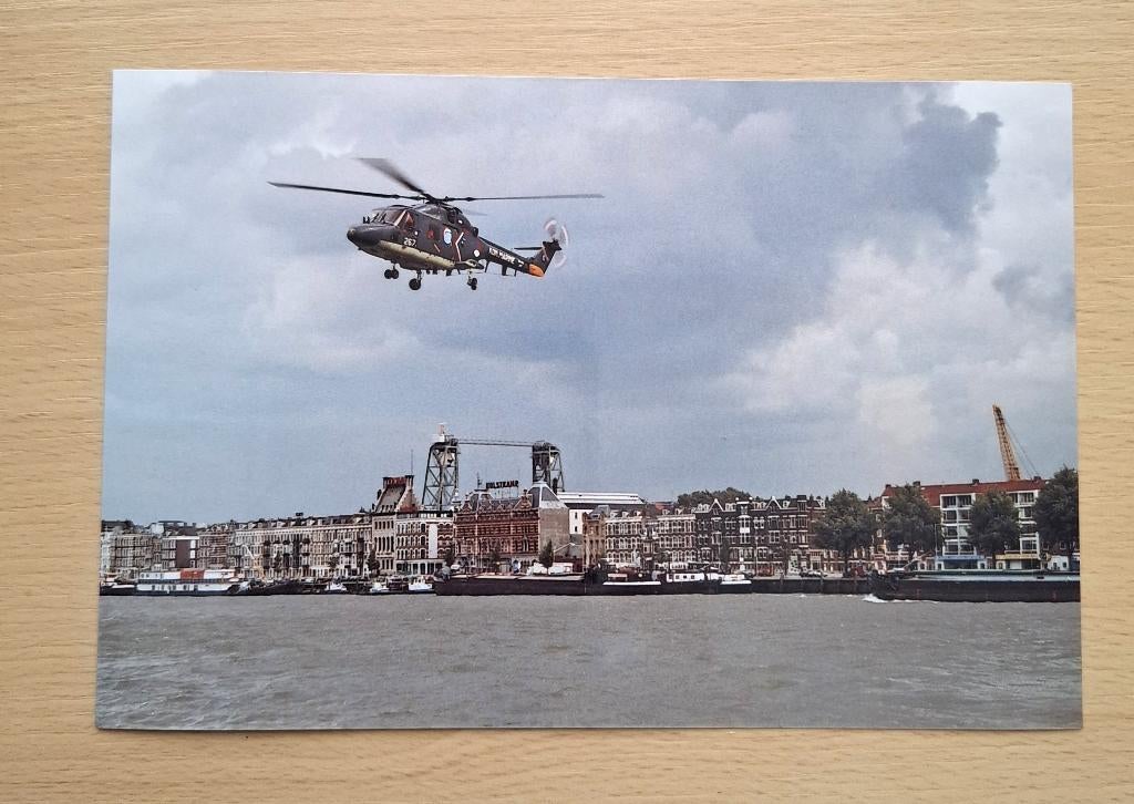 Foto van Westland-Lynx marine helikopter in Rotterdam 1992, Verzenden, Marine, Nederland, Foto of Poster