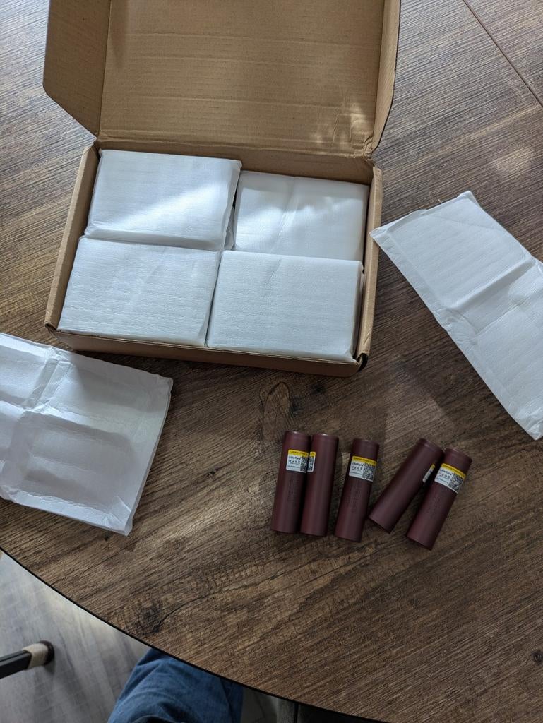 40 Nieuwe 18650 Li-ion Batterijen - Hoge Capaciteit, Verzenden, Nieuw, Onbekend