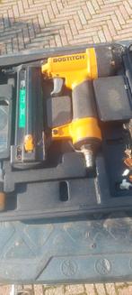 Bostitch SB.21N1 Pneumatische tacker - 5.8mm nieten, Doe-het-zelf en Verbouw, Ophalen of Verzenden