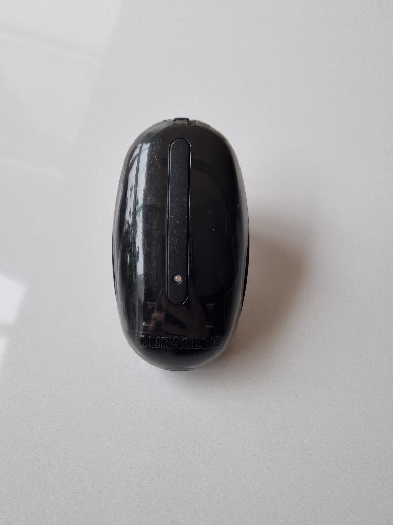 Duracell batterijoplader voor 2 batterijen, Audio, Tv en Foto, Accu's en Batterijen, Ophalen of Verzenden, Gebruikt, Oplaadbaar