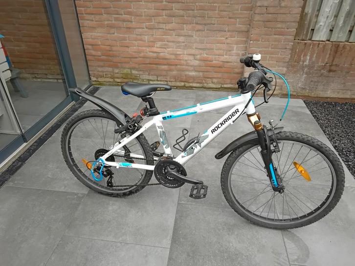 B-Twin rockrider 24 inch18 versnel zeer nette fiets zie foto, Fietsen en Brommers, Fietsen | Jongens, Zo goed als nieuw, 24 inch