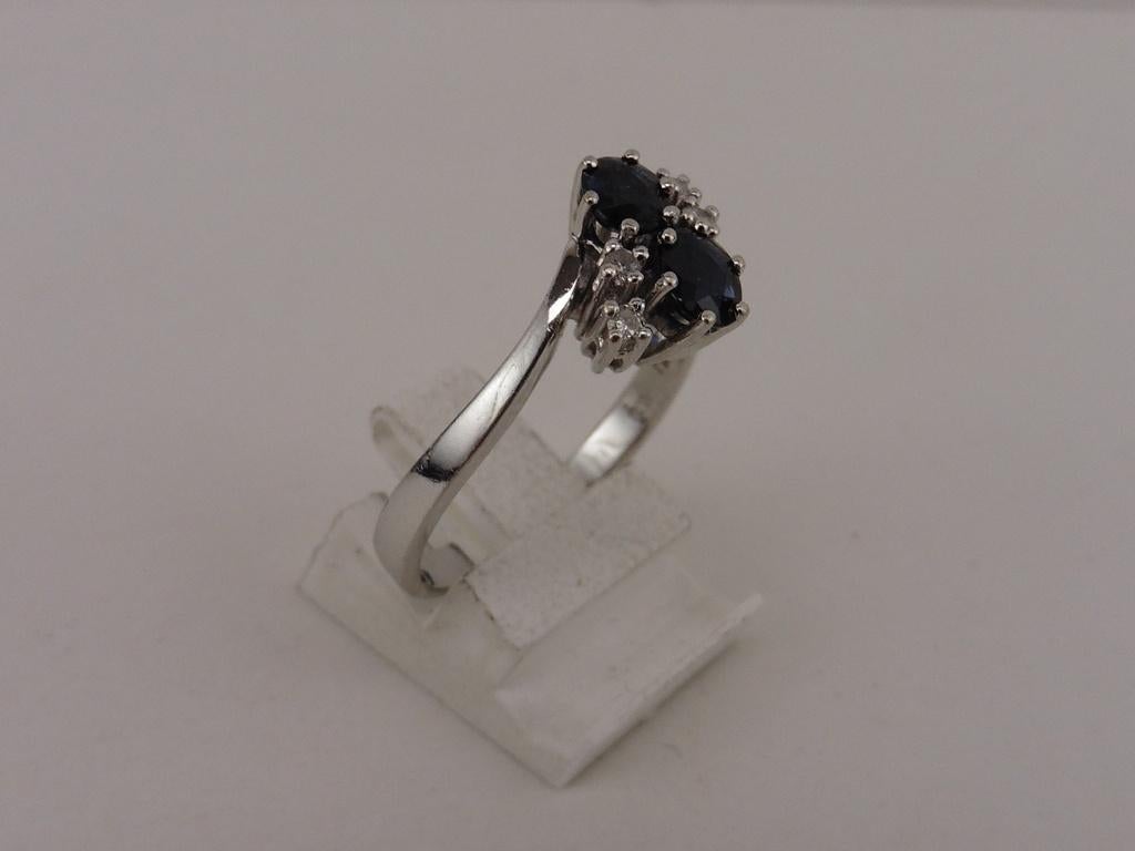 Witgouden damesring met briljant en blauw saffier       G129, Gebruikt, Blauw, Ophalen of Verzenden, .