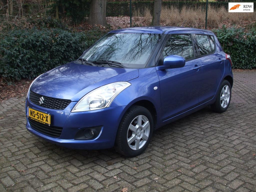 Suzuki Swift 1.2 Dynamic Allgrip 4VWD EASSS airco 102 dkm 5, Gebruikt, 4 cilinders, Swift, 1010 kg