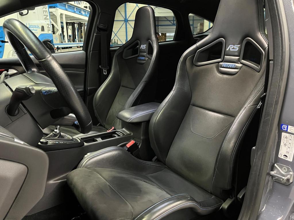 Ford Focus 2.3 RS 350pk MK3 | Recaro Schaalstoelen | Brembo, Gebruikt, 4 cilinders, Bi-Xenon koplampen, 2261 cc