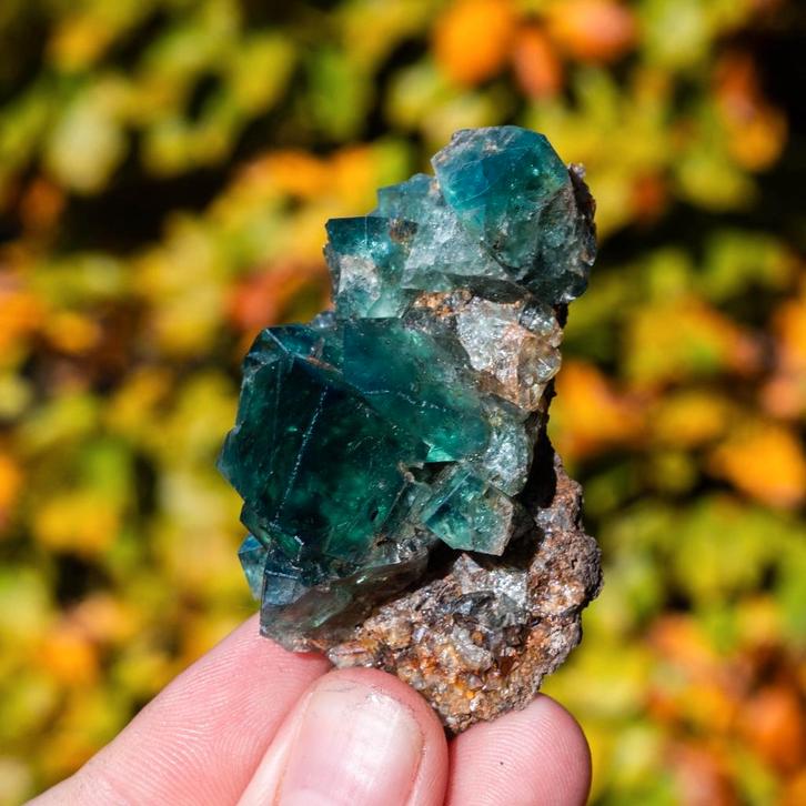 fluoriet uit pocket 42 #5, Verzamelen, Mineralen en Fossielen, Mineraal, Ophalen of Verzenden