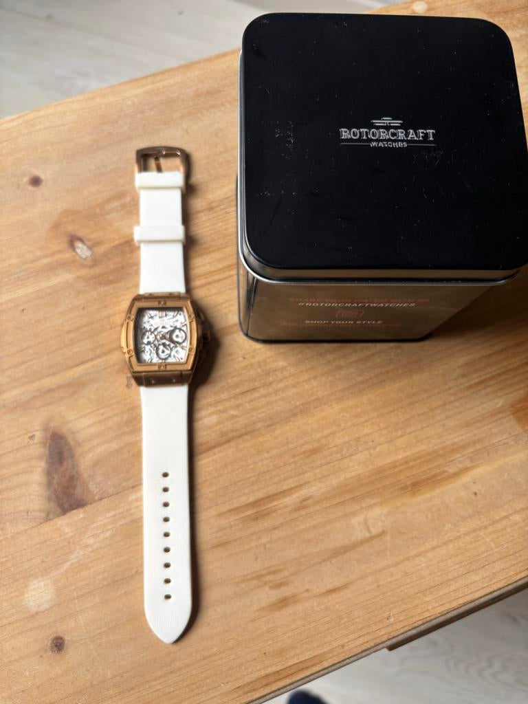Rotocraft Horloge Tonneau Kast Skeleton Wijzerplaat Silicone, Overige materialen, Polshorloge, Kunststof, Zo goed als nieuw