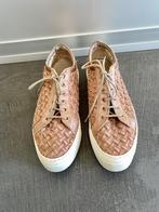 J303 AGL maat 39 sneakers gympen schoenen bruin/wit, Bruin, AGL, Ophalen of Verzenden, Sneakers of Gympen