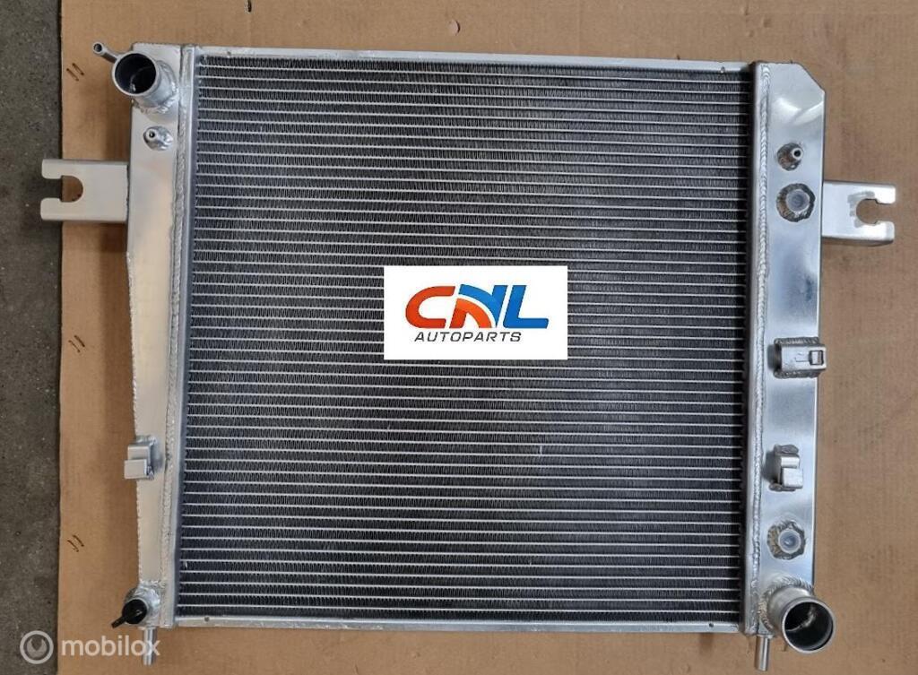Radiateur Jeep Liberty KJ 3.7L V6 AT MT 2002-2006 03 04 05, Nieuw, Ophalen of Verzenden