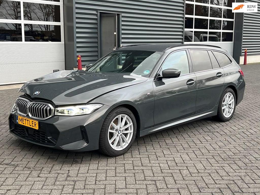 BMW 3-serie 320d, M sportpakket, 360 camera, navigatie, Auto's, BMW, Automaat, Achterwielaandrijving, 190 pk, Alcantara