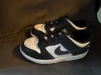 Nike dunks maat 27, Ophalen of Verzenden, Zo goed als nieuw, Jongetje of Meisje