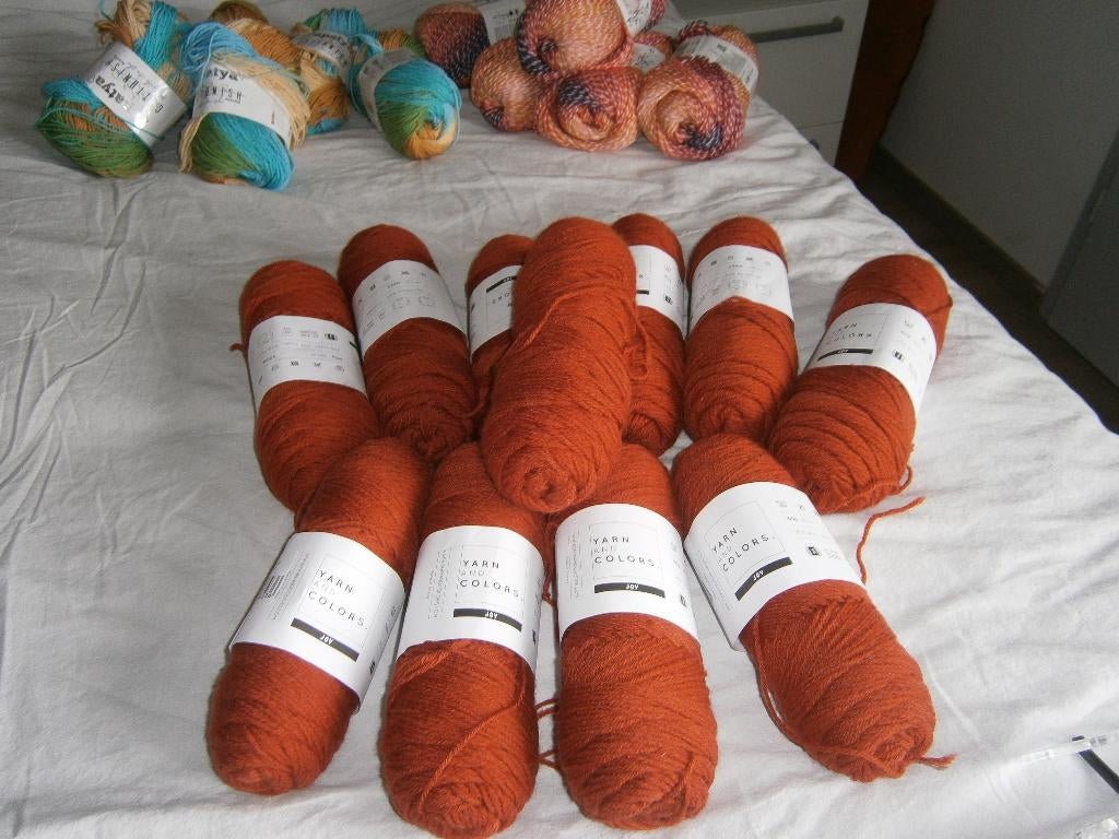 yarn en colors 11 bollen, Ophalen of Verzenden, Nieuw