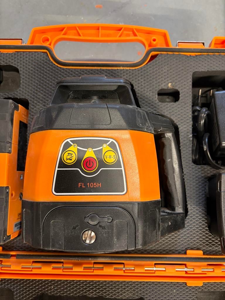 Geo Fennel FL 105H laser en FR 45 ontvanger met statief, Ophalen, Zo goed als nieuw, Overige meters