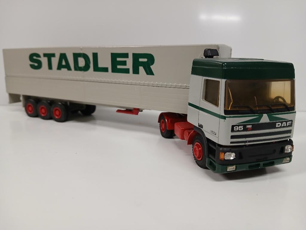 Lion Toys DAF 95 "STADLER", Hobby en Vrije tijd, Modelauto's | 1:50, Ophalen of Verzenden, Zo goed als nieuw, Bus of Vrachtwagen