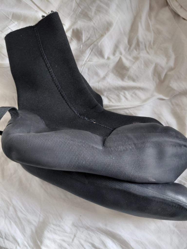 Wetsuit schoenen 43-44, Ophalen of Verzenden, Zo goed als nieuw, Wetsuit