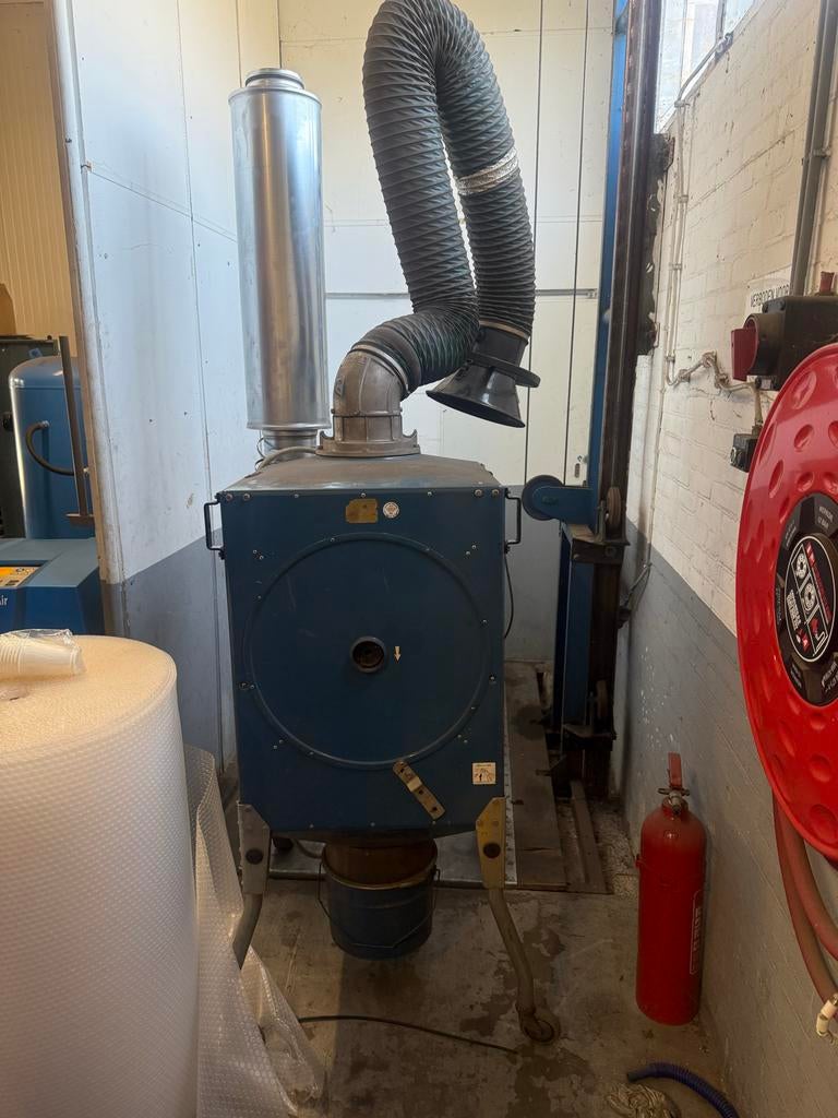 Nederman Mobiele Lasdampafzuiger met Automatische Filterrein, Zakelijke goederen, Machines en Bouw | Lastechniek, Ophalen, Nederman