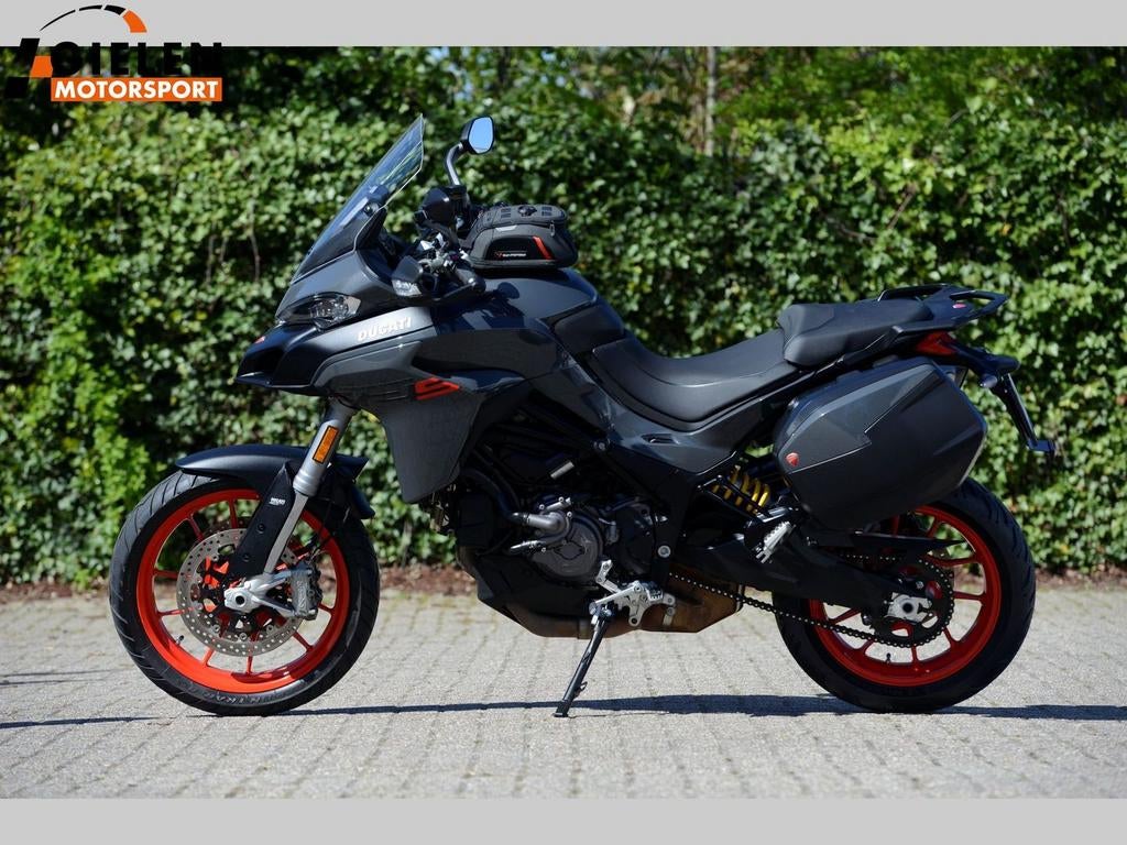 DUCATI MULTISTRADA V2 S (bj 2023), Motoren, DUCATI, 2 cilinders, Motorrijbewijs A, Bedrijf