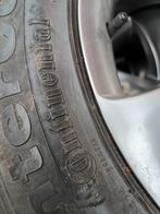 Continental Winterbanden 215/60R17 op velg, Banden en Velgen, 17 inch, Personenwagen, Gebruikt