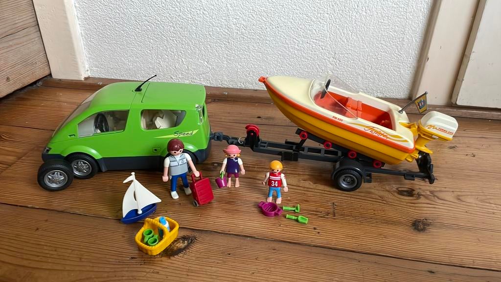 Playmobiel auto en boot, Ophalen of Verzenden, Gebruikt