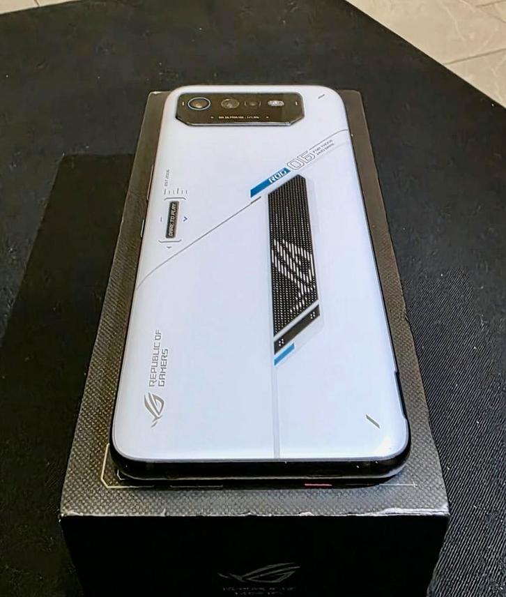 ASUS ROG Phone 6 (16GB/512GB) - Gaming Smartphone, Telecommunicatie, Mobiele telefoons | Overige merken, Zo goed als nieuw, Zonder abonnement