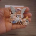 Nieuwe Broche Elfje met Hondje - Sprookjesachtig Design, Overige materialen, 4 tot 7 cm, Overige kleuren, Nieuw