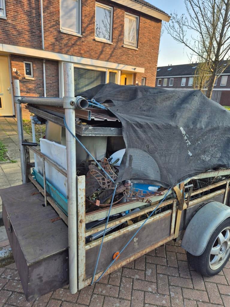 Oudijzer, Doe-het-zelf en Verbouw, Ophalen