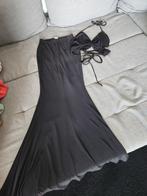 Zwarte tweedelige set met lange rok en top, Kleding | Dames, Ophalen of Verzenden, Zo goed als nieuw, Zwart, Onder de knie