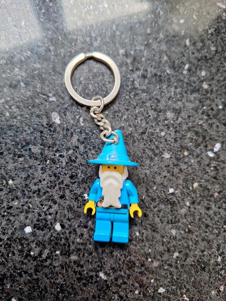 Lego Tovenaar Sleutelhanger - Blauw, Verzamelen, Speelgoed, Gebruikt, Ophalen of Verzenden