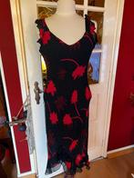 vrouwelijk Spaans model jurk, Zwart, Zo goed als nieuw, Onder de knie, Ophalen