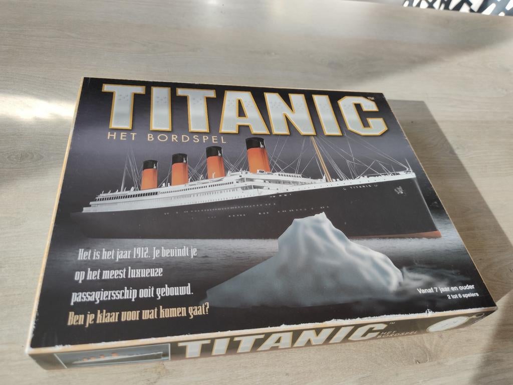 Titanic Het Bordspel - Compleet en in goede staat, Hobby en Vrije tijd, Gezelschapsspellen | Bordspellen, Ophalen of Verzenden