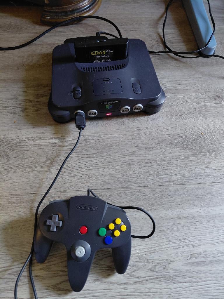 Nintendo 64 mod RetroGem PixelFX Shiny Edition., Spelcomputers en Games, Ophalen of Verzenden, Zo goed als nieuw, Met 3 controllers of meer