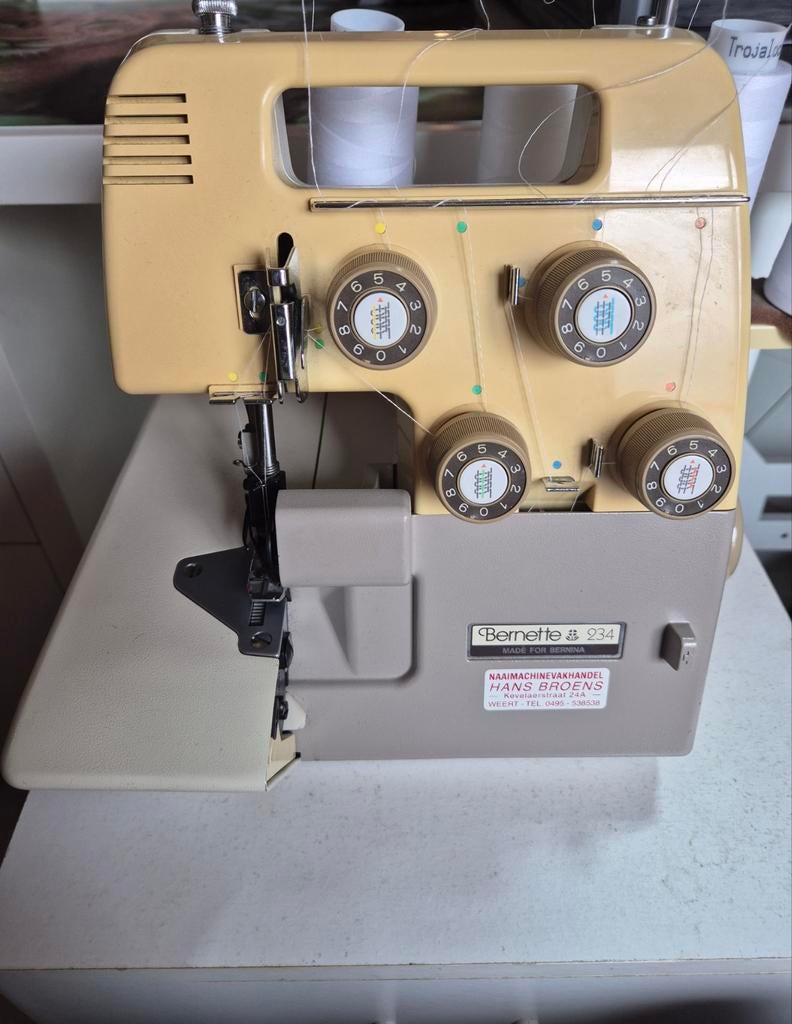 Overlock machine Bernina Bernette, Ophalen, Gebruikt, Lockmachine, Bernina
