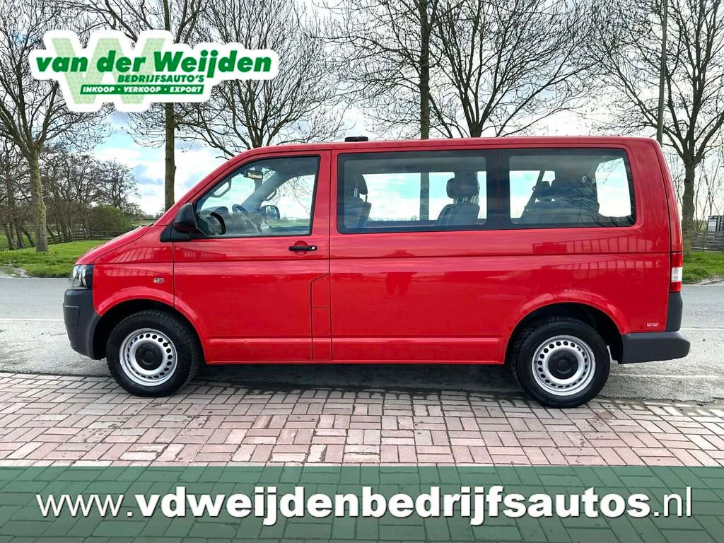 Volkswagen Transporter Kombi 2.0 TDI 9 PERSOONS AUTOMAAT Air, Auto's, Volkswagen, Euro 5, Stof, Gebruikt, 241 €/maand