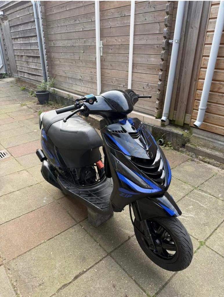 Zip met 123, zonder, wok brom IN ONDERDELEN, Fietsen en Brommers, Scooters | Piaggio, Ophalen, Zo goed als nieuw, Tweetakt, Zip