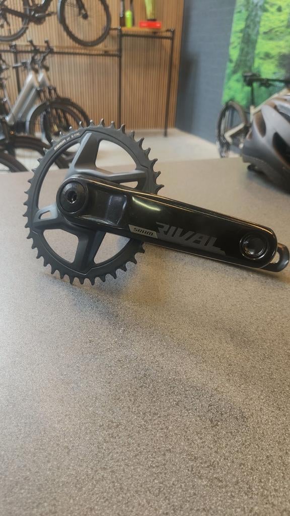 SRAM Rival Quarq vermogensmeter crankstel 175mm 40T, Crankstel of Pedalen, Ophalen of Verzenden, Info@sram.com, Paasbosweg 16, 3862 ZS Nijkerk
